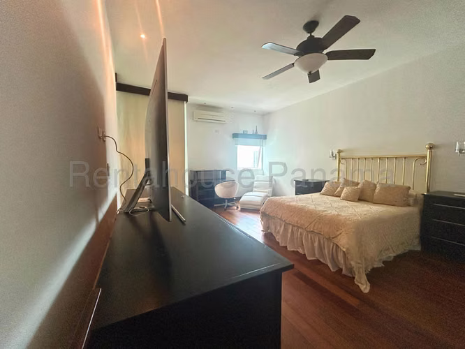 Vendo Apartamento en Costa del Este BAYSIDE OF26-9153