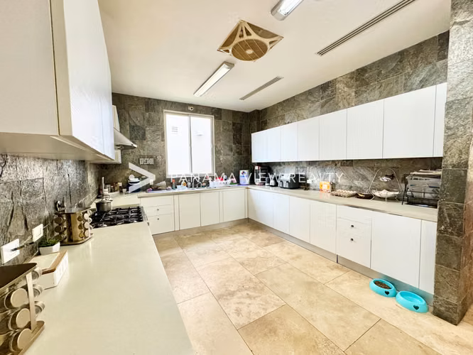FAIRWAY ESTATES - SANTA MARIA