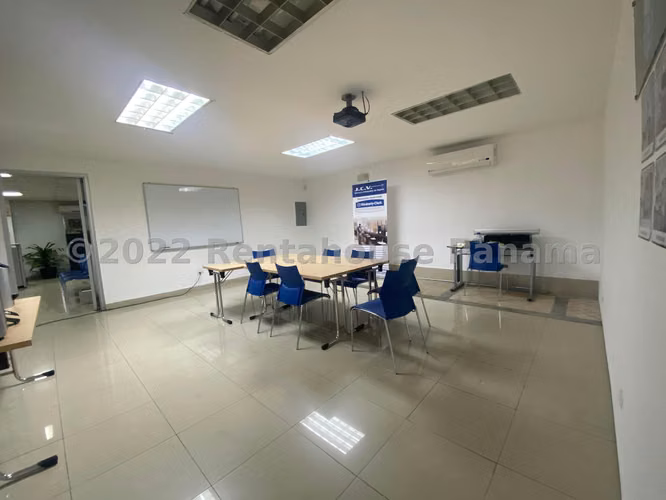 SALE OF BUILDING IN JUAN DIAZ ESM