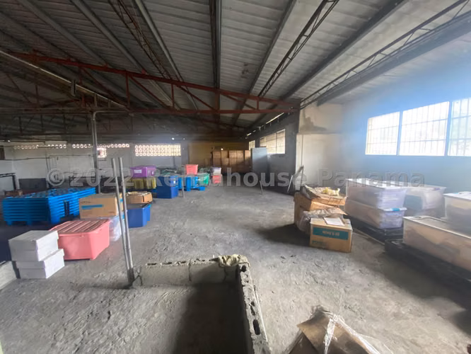 VENTA DE EDIFICIO EN JUAN DIAZ ESM