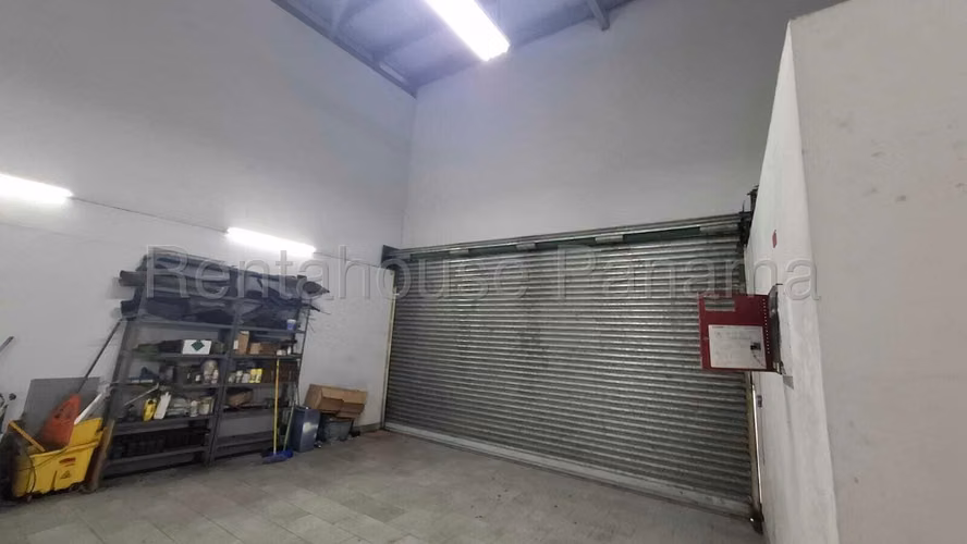 VENTA DE GALERA EN VIA BRASIL ESM
