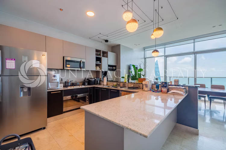PH Pacific Village Loft Style Apartment | Punta Pacifica | Great Ocean Views - Imagen 3
