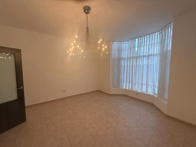 Alquiler Casa Linea Blanca Palmeras del Este