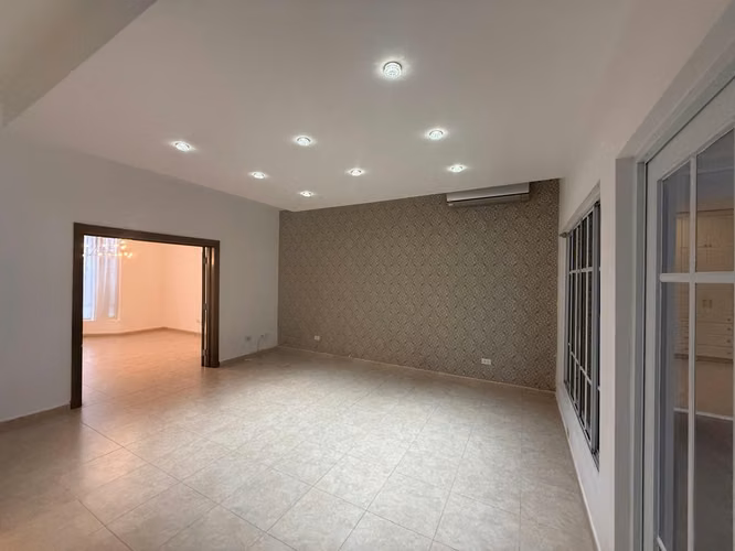 Alquiler Casa Linea Blanca Palmeras del Este