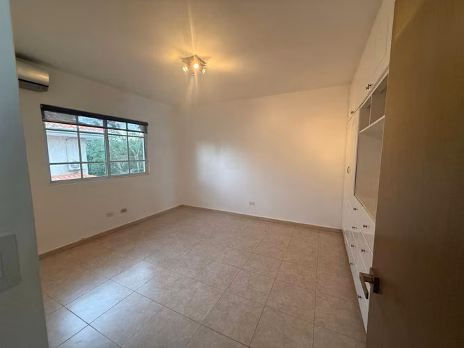 Alquiler Casa Linea Blanca Palmeras del Este