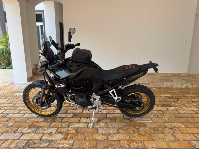 Moto BMW F900 GS 2024