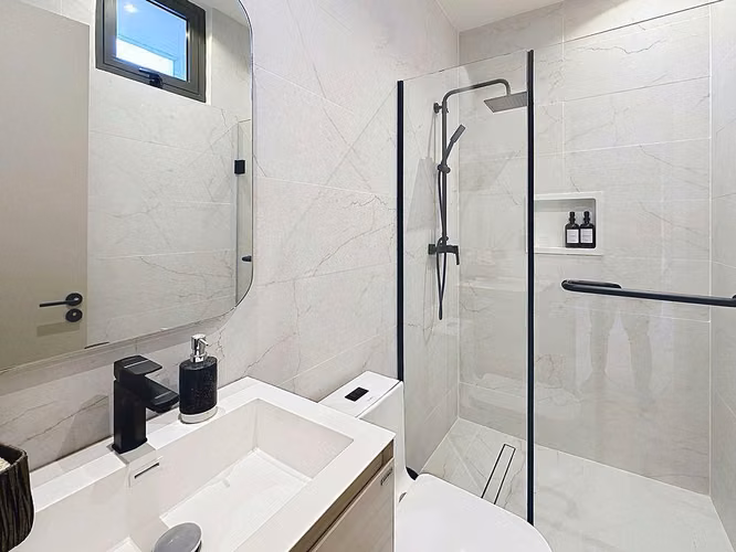 Venta a estrenar de  apartamento amoblado   en Coco del Mar – PH Next