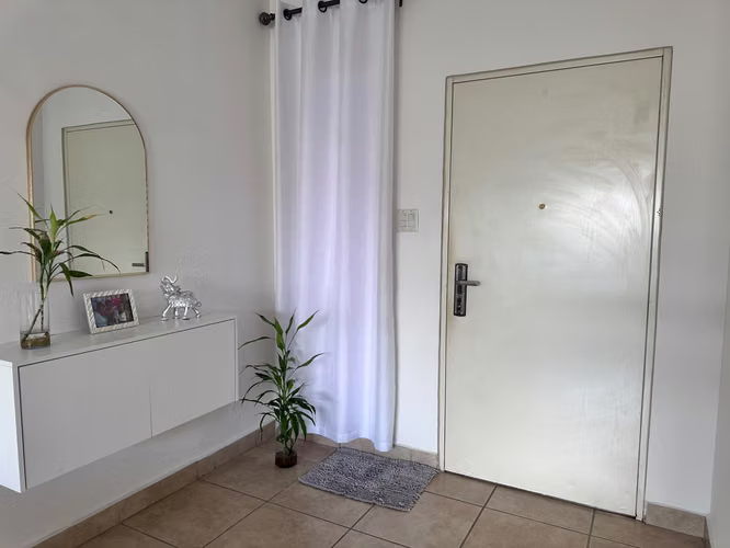 Casa en Venta en PH Alpes, Brisas Norte | 3 Recámaras | Patio | Cuarto y Baño de Servicio