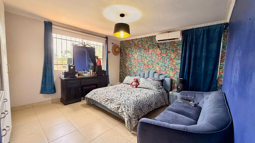 Casa En Venta Condado Del Rey, Residencial Paseo Dorado - Imagen 13