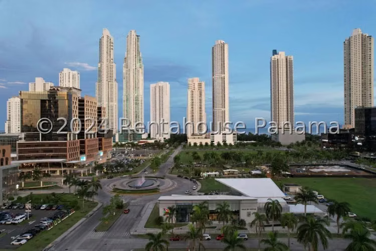 Apartamento en Venta en Costa del Este JG