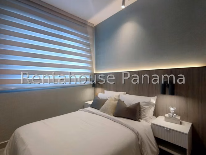 Se Vende Apartamento en El Cangrejo LA26-2999