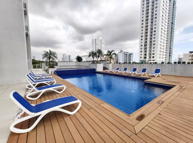 ALQUILO APARTAMENTO EN SAN FRANCISCO, AMOBLADO, 2 RECAMARAS, 150m2.