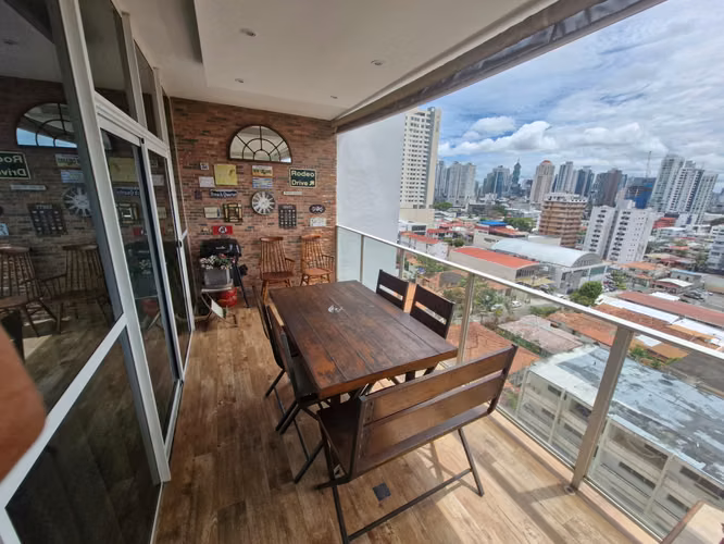 ALQUILO APARTAMENTO EN SAN FRANCISCO, AMOBLADO, 2 RECAMARAS, 150m2.