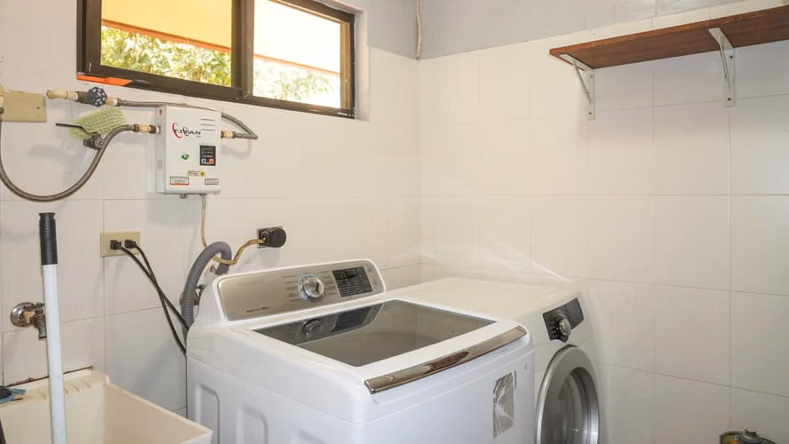 Se Vende Casa De Dos Recamaras En Altos Del Maria - Imagen 17