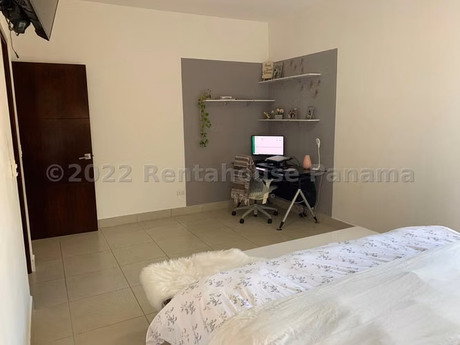 Apartamento en venta en Clayton EH