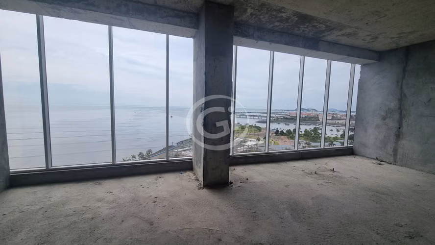 Office sale in Gris, Balboa Avenue. Sea view.