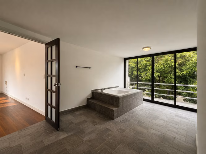 Casa de Arquitectura de Autor en Rotonda Privada | El Carmen