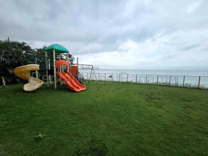 Apartamento en Venta en Oasis on the Bay Punta Pacifica  CIG 266930