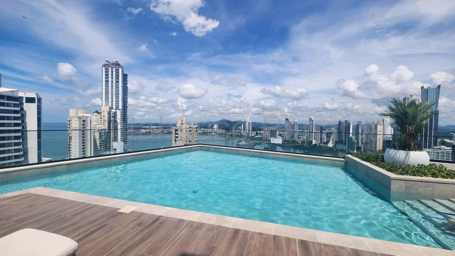 Se Alquila Apartamento en Paitilla LA27-53