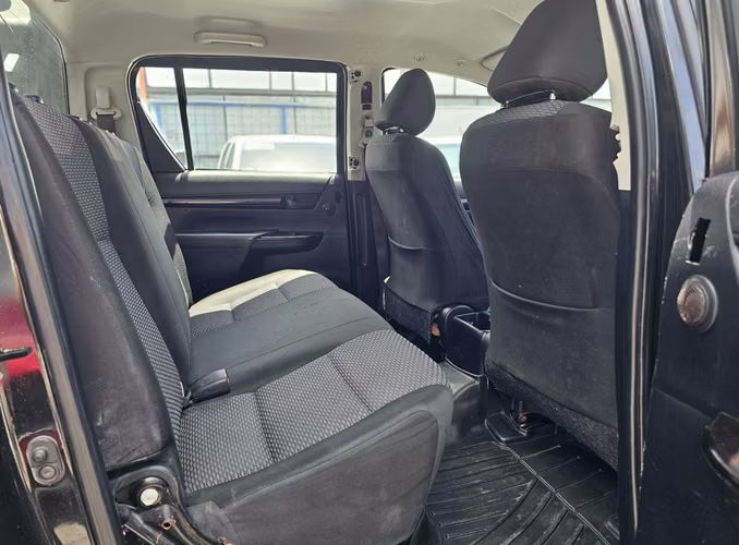 Toyota Hilux 4x4 - Imagen 13