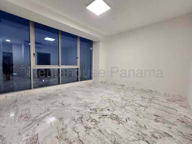 Apartamento en Alquiler en Costa del Este. PH REGALIA. 26LDC6505