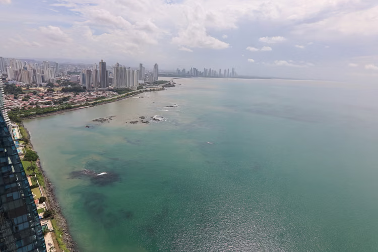 Vistas al Mar en Primera Fila en The JW Marriott