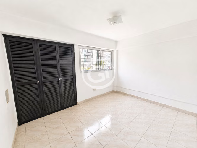Alquiler Apartamento 3 Habitaciones en residencial cerrado