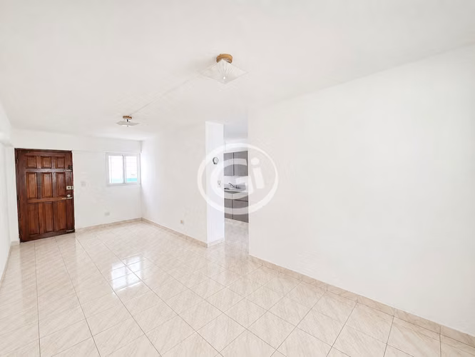 Alquiler Apartamento 3 Habitaciones en residencial cerrado