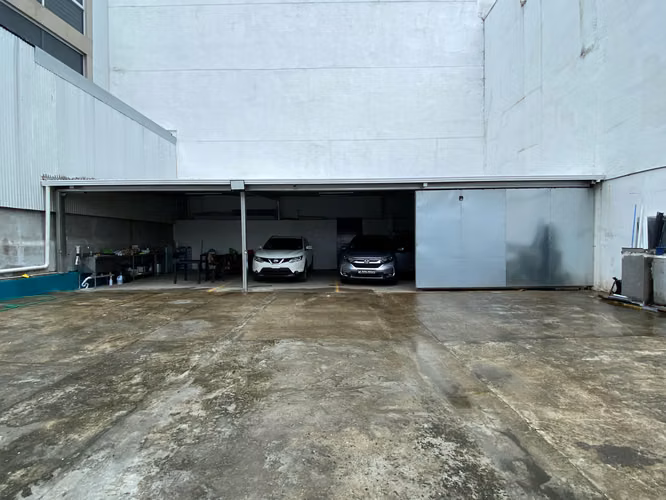 Venta de Galera en San Francisco, calle77Este. - Imagen 2