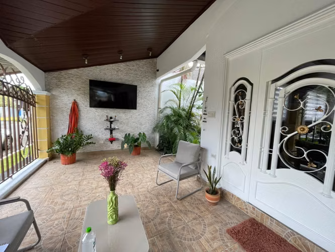VENTA CASA EN SAN ANTONIO - Imagen 2