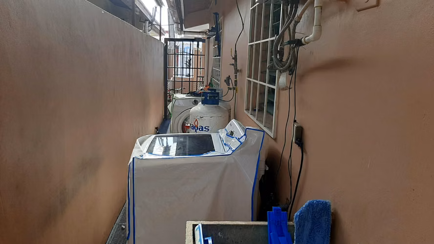 VENTA DE CASA EN VILLA LUCRE - Imagen 5