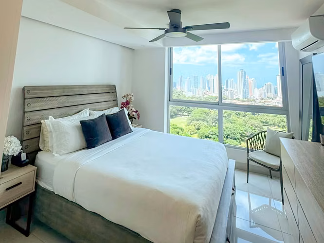 ALQUILER DE APARTAMENTO | Con acceso al Parque Omar | Amoblado | Línea blanca completa IP