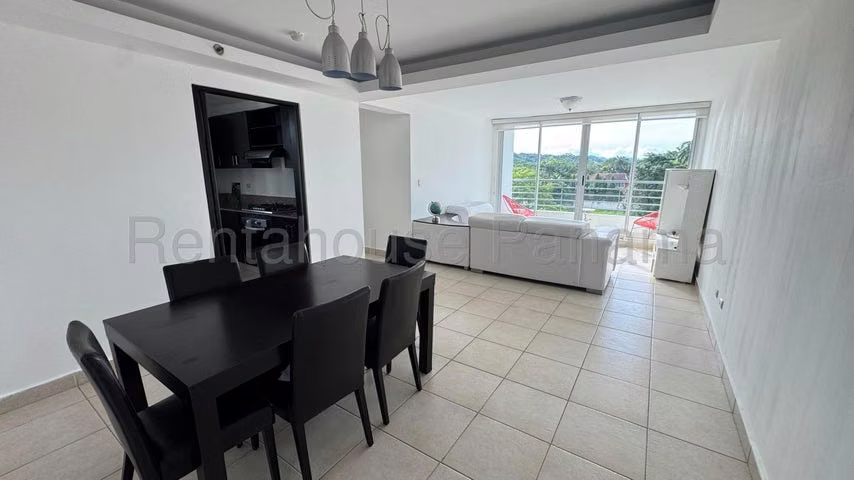 Se vende hermoso apartamento en PH Clayton Park en Clayton 27LDC54