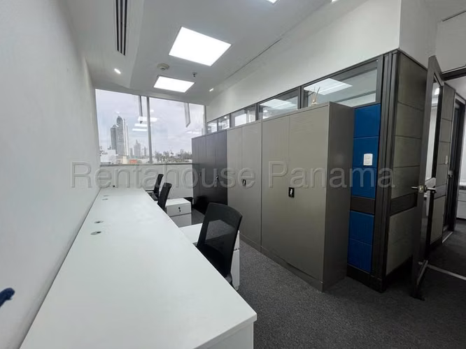 Oficina en alquiler en Torres Las Americas 26MVCH8537