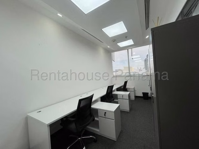 Oficina en alquiler en Torres Las Americas 26MVCH8537
