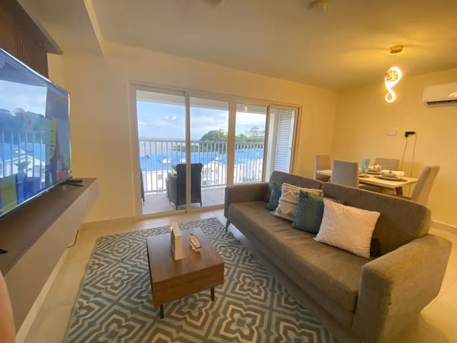 Selling nice apartment sea view