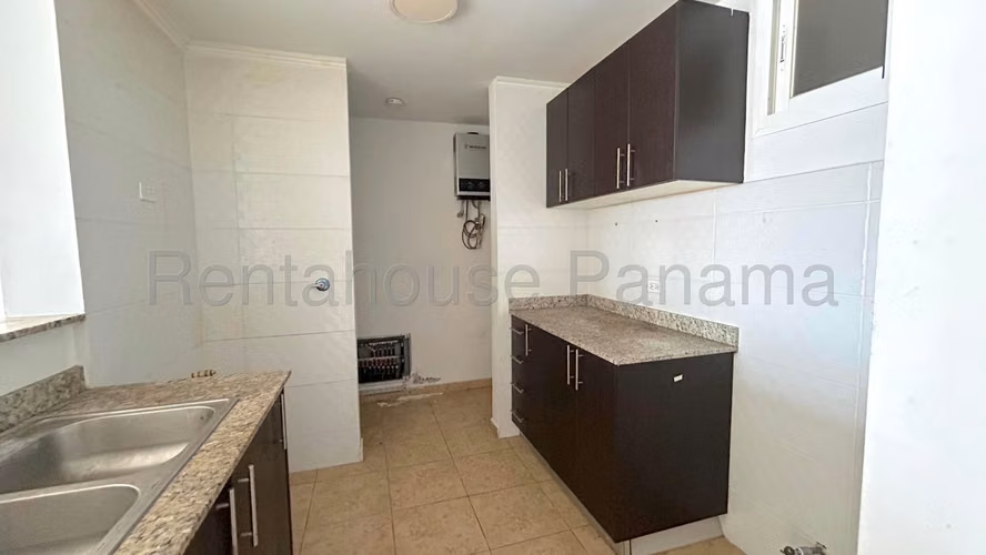 Venta Apartamento Via Transismica Cosmopoiltan Tower 27YCG36