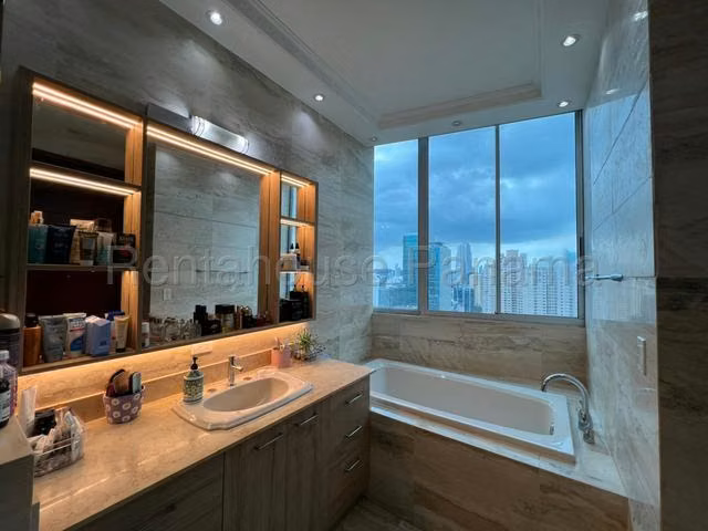 Apartamento en Venta en Punta Pacífica 26EPP6227