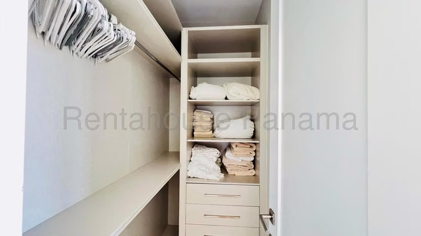 Apartamento en Venta en Punta Pacífica 26EPP5113