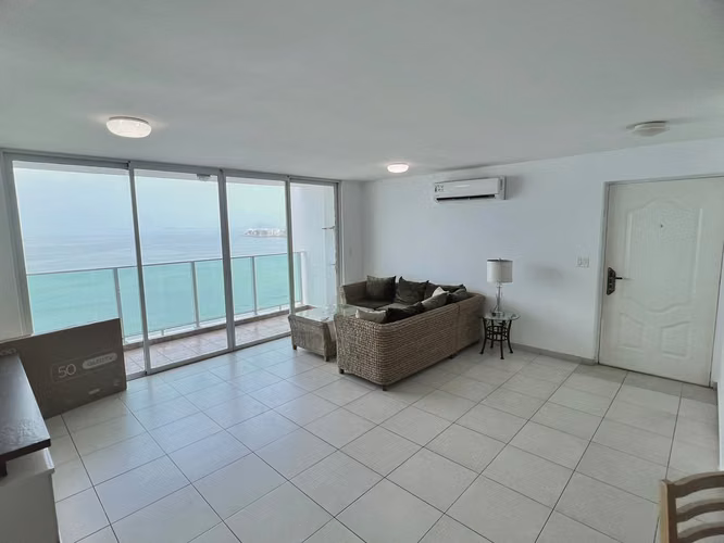 Se Alquila apartamento amoblado en Ph Terramar, San Francisco - Imagen 6