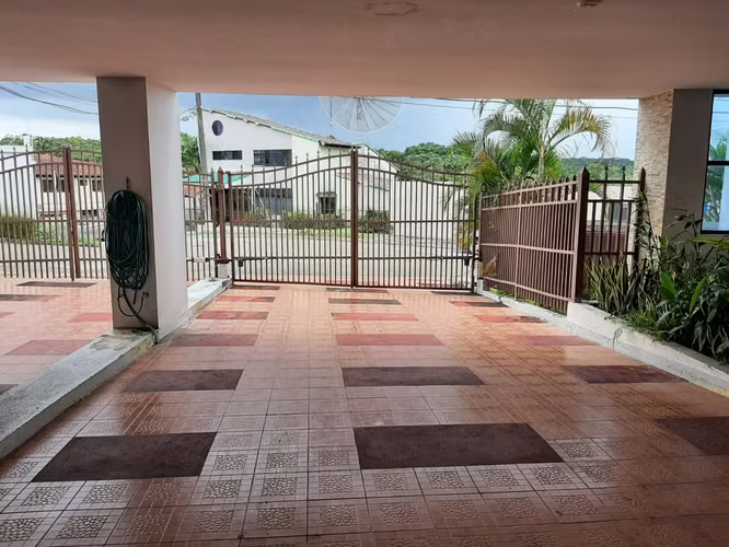 Venta de apartamento de 185.40 en Betania- PH Le Mansión