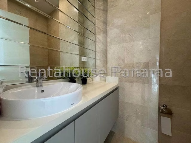 Apartamento en Venta en Punta Pacifica 26EPP2752