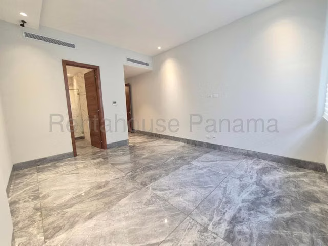 Apartamento en Venta en Punta Pacifica 26EPP1574