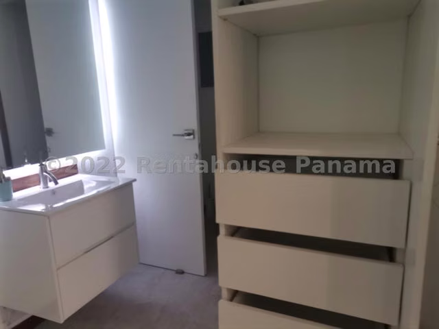 Apartamento en Venta en Punta Pacifica 26EPP3598
