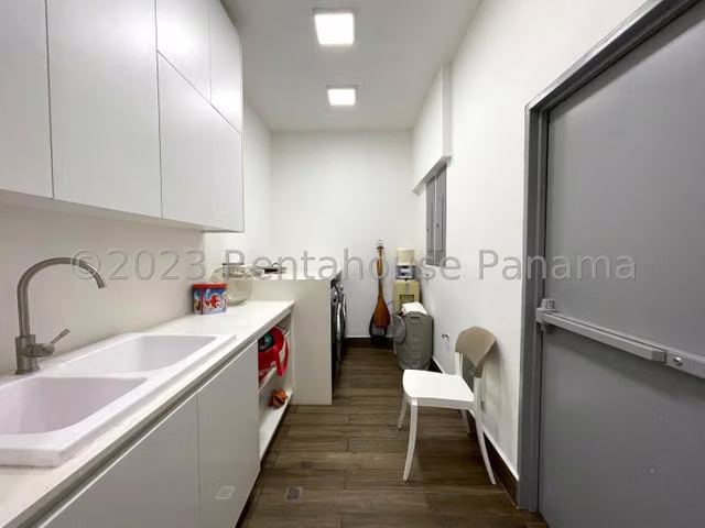 Apartamento en Venta en Punta Pacífica 23EPP9741