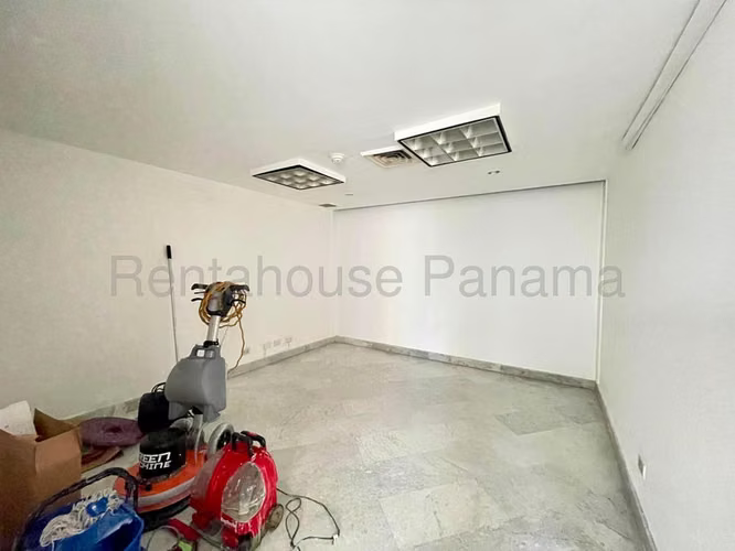 Edificio en Venta en Transístmica YM