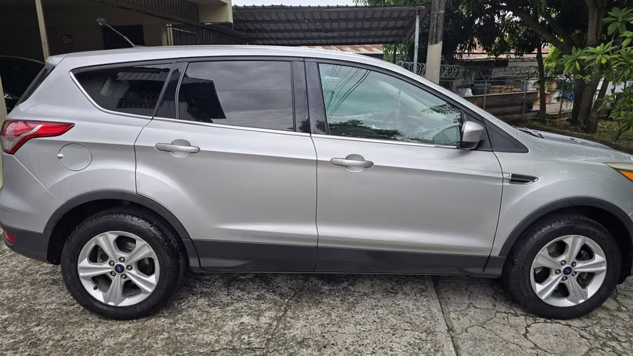FORD ESCAPE SE ECOBOOST 2015