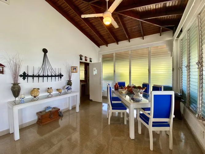 Venta de casa frente al mar en Coronado