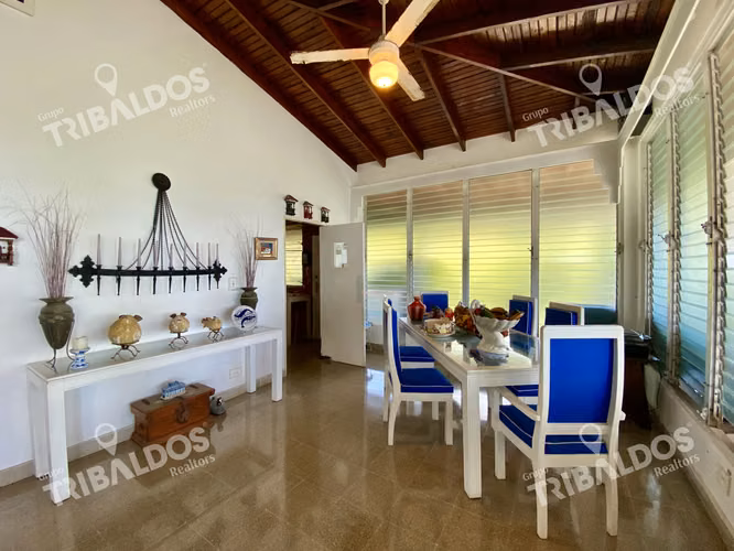 Venta de casa frente al mar en Coronado