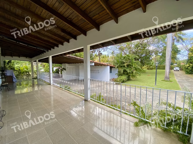 Venta de casa frente al mar en Coronado